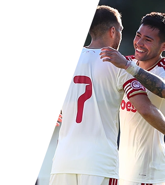 Λέουβεν v Ολυμπιακός