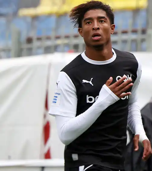 ΟΦΗ v Λάρισα