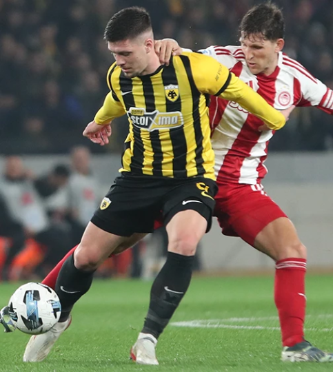 Ολυμπιακός v ΑΕΚ