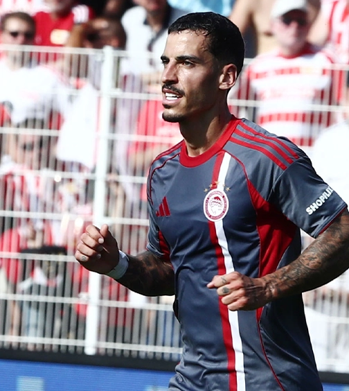 Λεβαδειακός v Ολυμπιακός